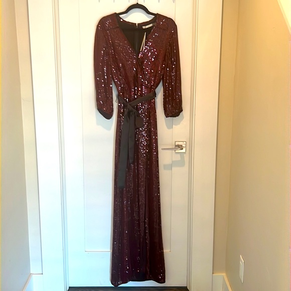 NWT - Alice & Olivia Bayley Sequin Dress - Picture 5 of 9